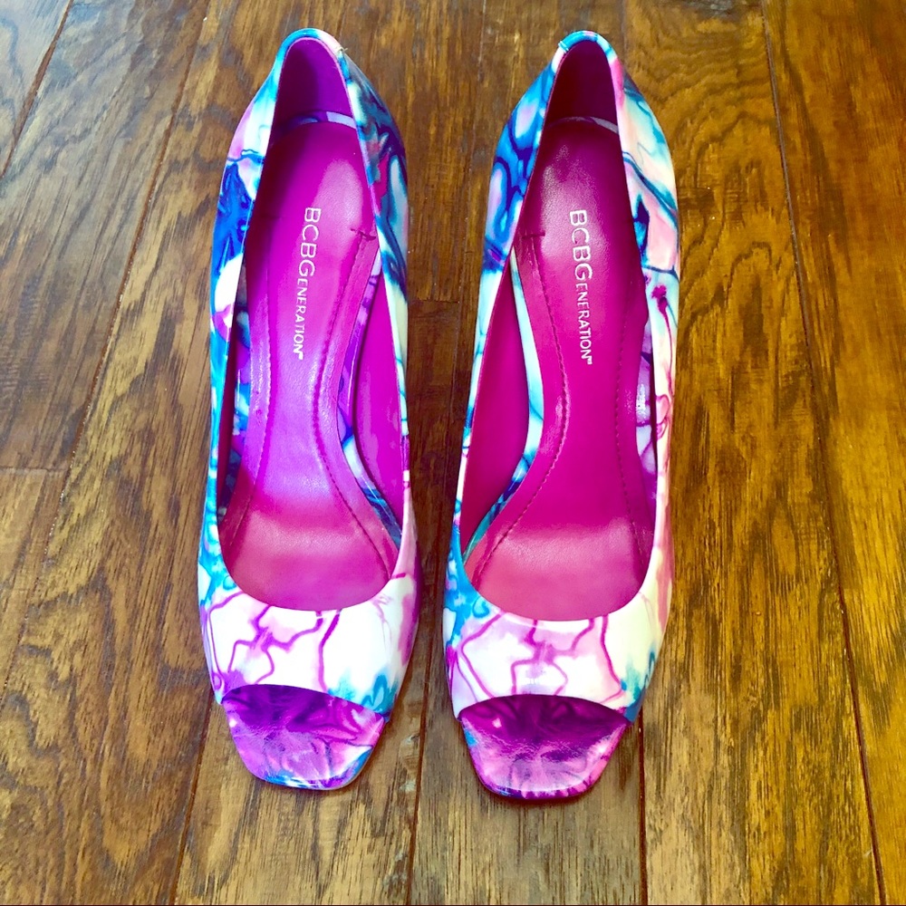 BCBGeneration Open toe Heels